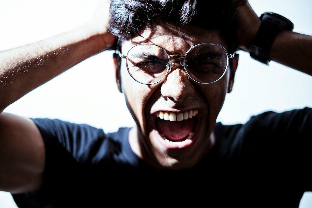 Photo worsening astigmatism causes symptoms progression