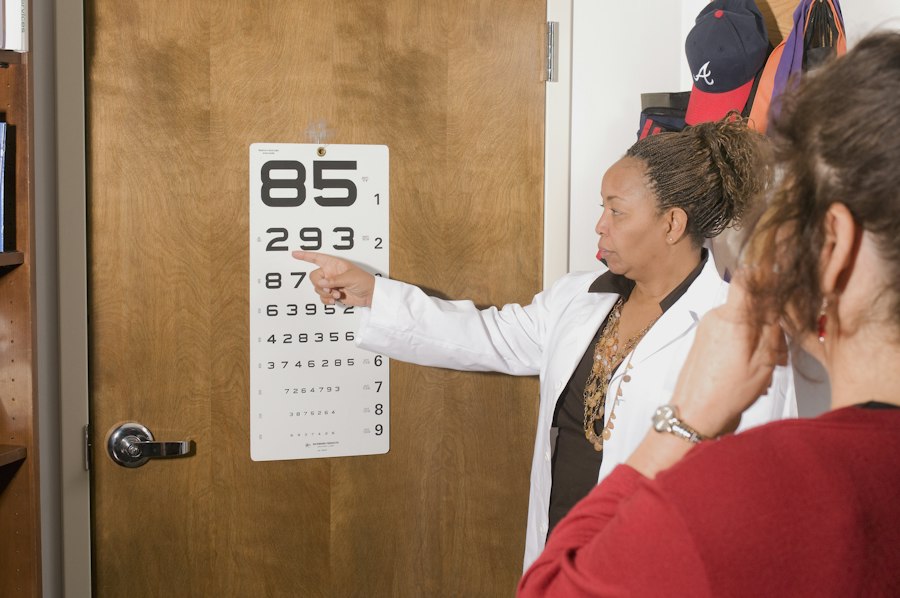 Photo refraction test eye exam